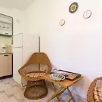Carmen By El-pi Tours Apartment Njivice