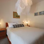 Apartment Carmen By El-pi Tours