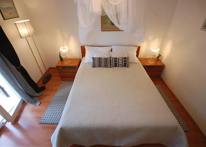 Apartman Carmen By El-pi Tours Njivice